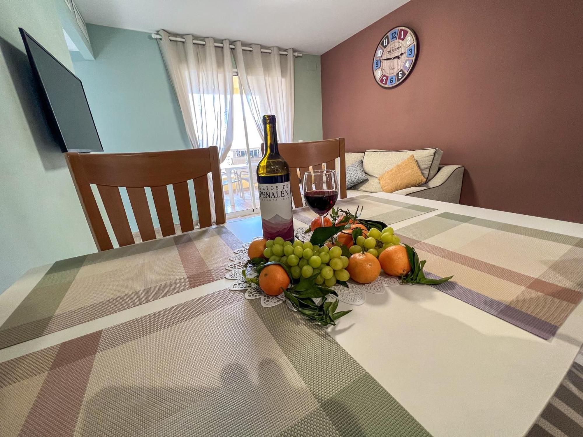 Karola Cosy Apartment Benidorm Ngoại thất bức ảnh
