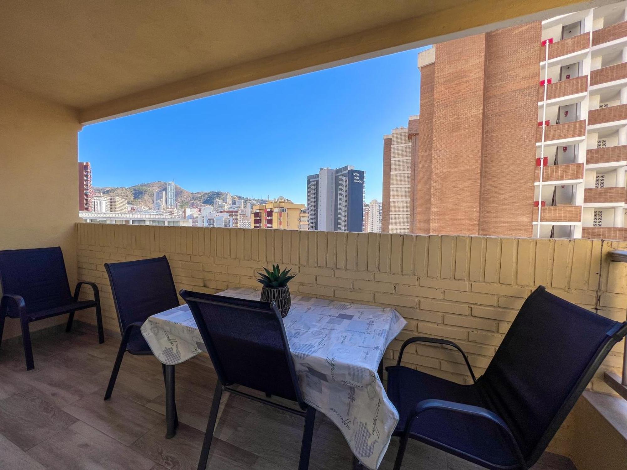 Karola Cosy Apartment Benidorm Ngoại thất bức ảnh